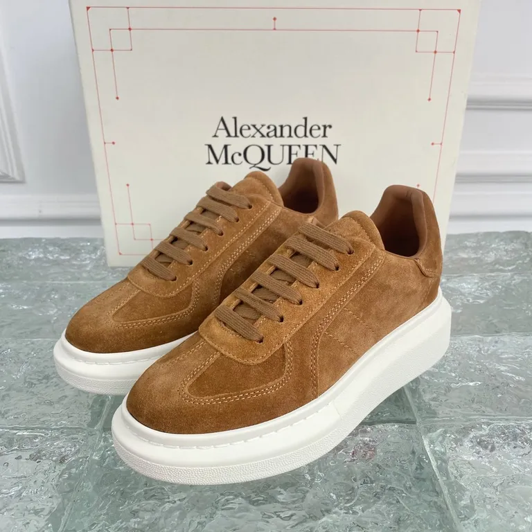 Alexander McQueen Shoe 